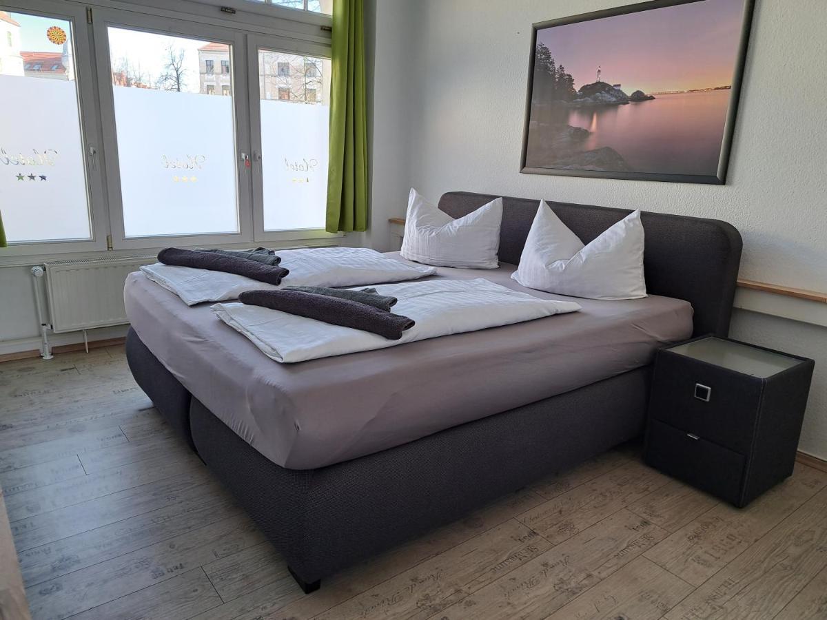 Apartment-Hotel Schillerplatz Витенберге Екстериор снимка
