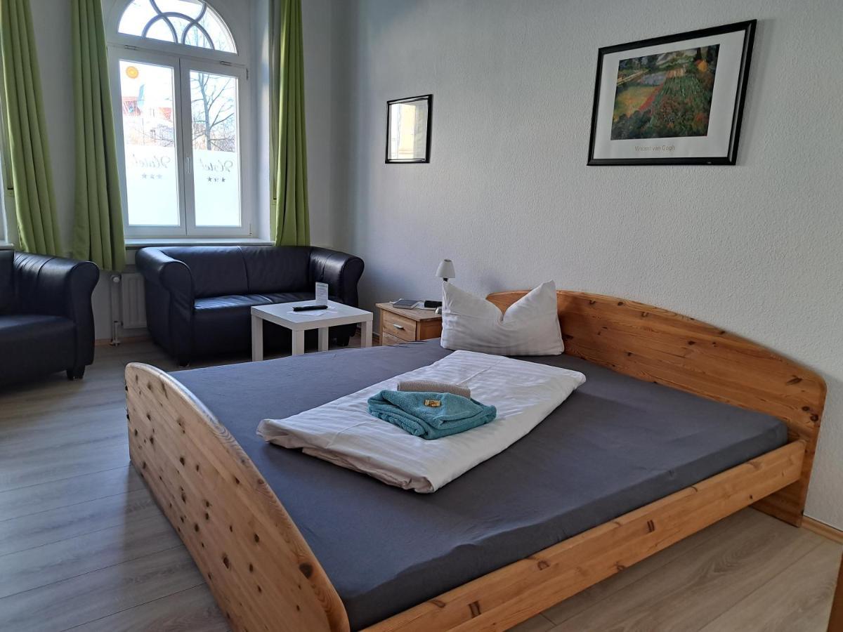 Apartment-Hotel Schillerplatz Витенберге Екстериор снимка