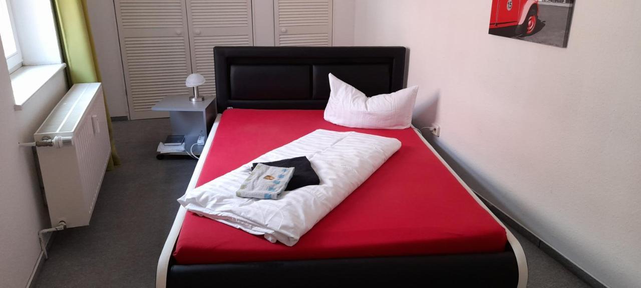 Apartment-Hotel Schillerplatz Витенберге Екстериор снимка