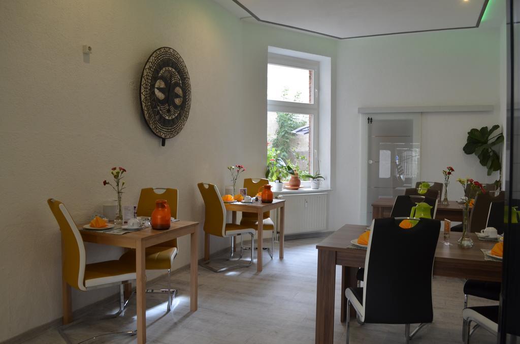Apartment-Hotel Schillerplatz Витенберге Екстериор снимка